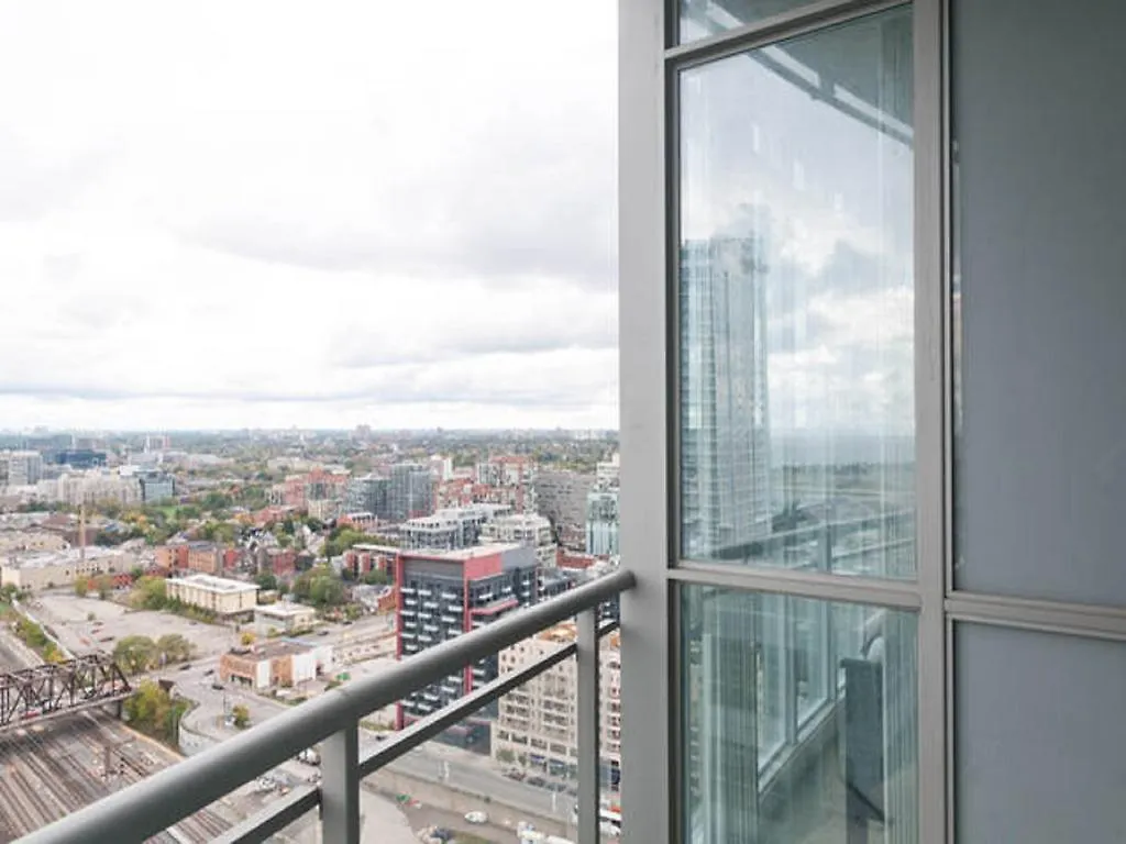 Nge Stays - Downtown Suites Toronto 0*,