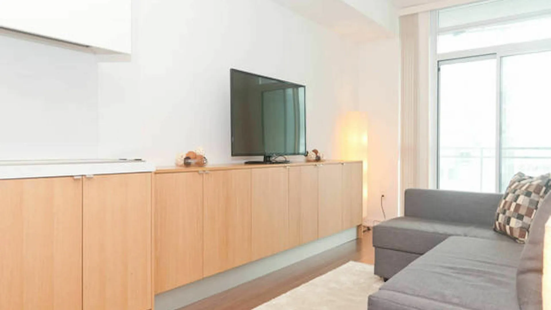 Nge Stays - Downtown Suites Toronto 0*,